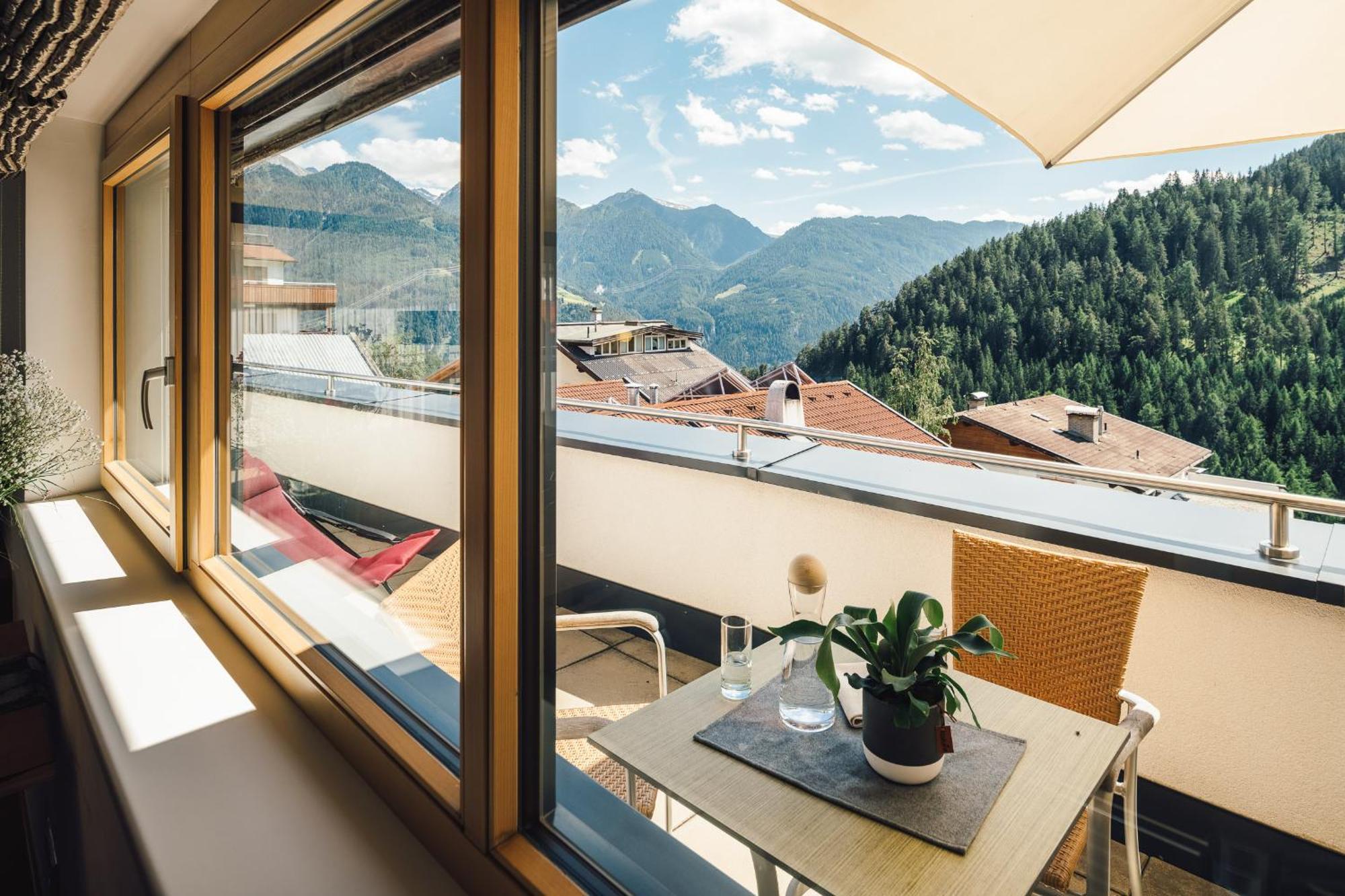 Schneeweiss Lifestyle - Apartments - Living 세르파우스 객실 사진