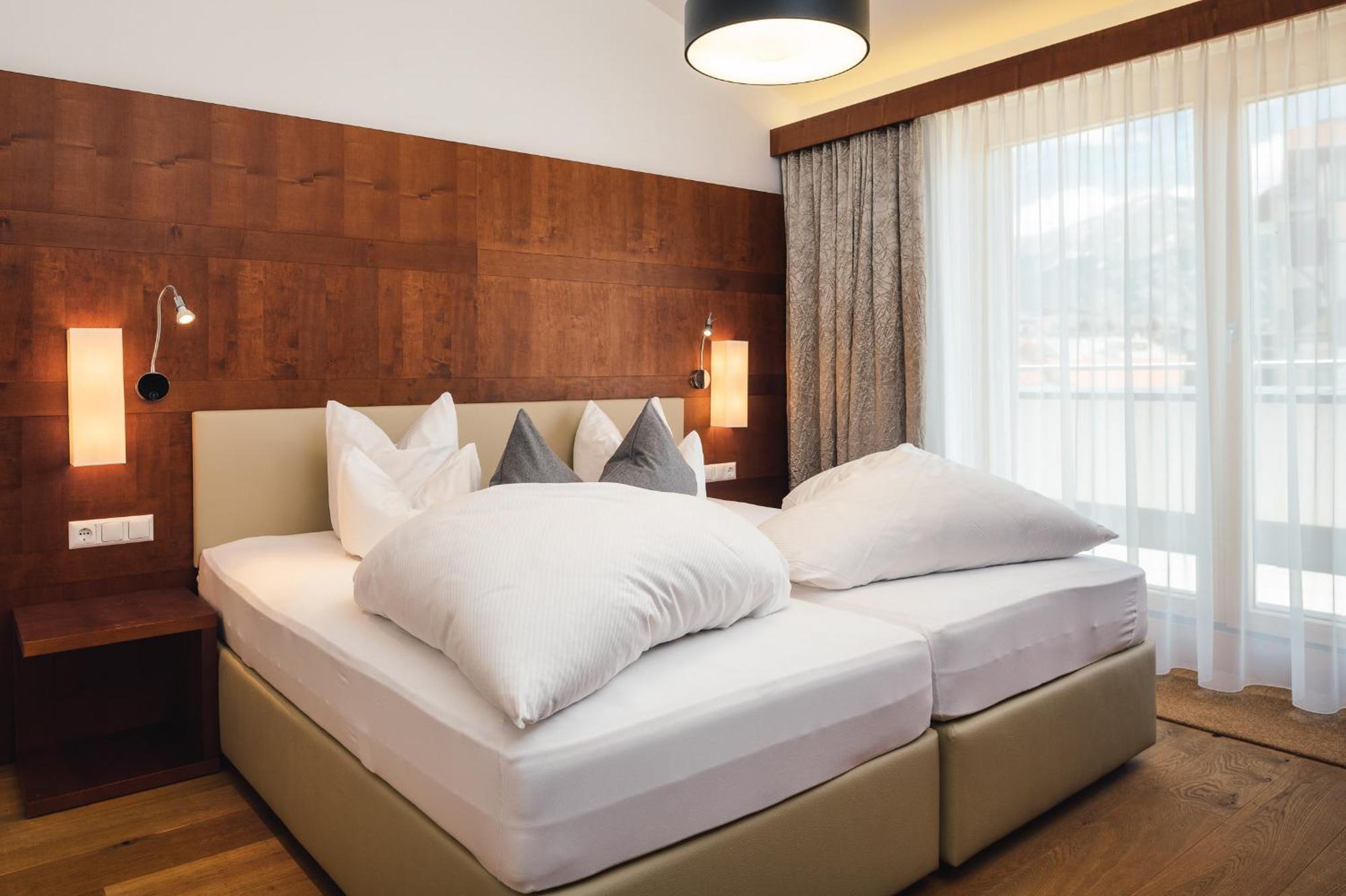 Schneeweiss Lifestyle - Apartments - Living 세르파우스 객실 사진